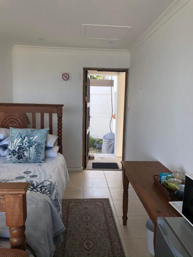 Ollava Guesthouse 西蒙镇 外观 照片